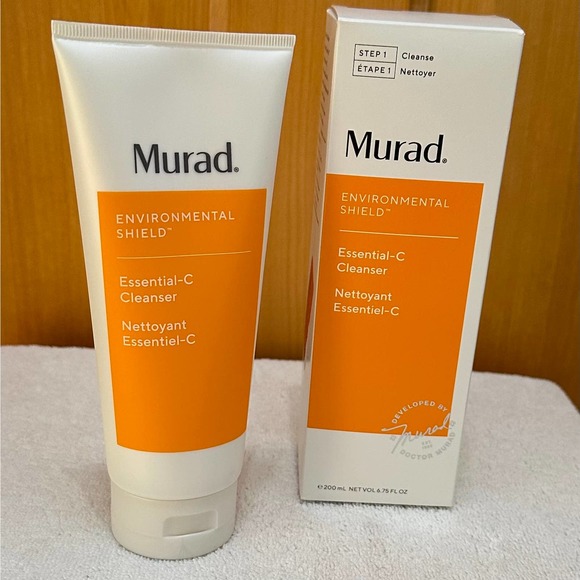 NIB, Murad Environmental Shield Essential-C Cleanser - Picture 2 of 12